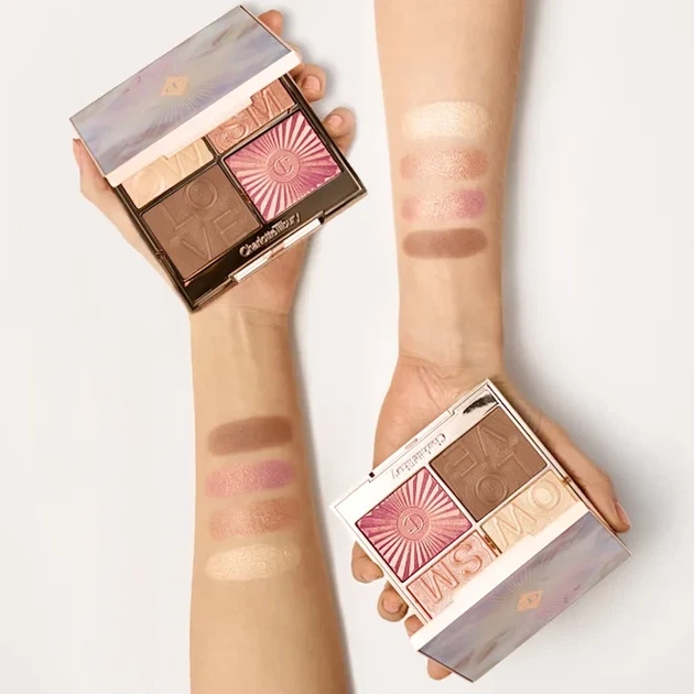 Палетка для макияжа: хайлайтер + румяна + бронзер Charlotte Tilbury Glowgasm Face Palette Lightgasm 15.2 г - Фото 6 Палетка для макияжа: хайлайтер + румяна + бронзер Charlotte Tilbury Glowgasm Face Palette Lightgasm 15.2 г - изображение 6