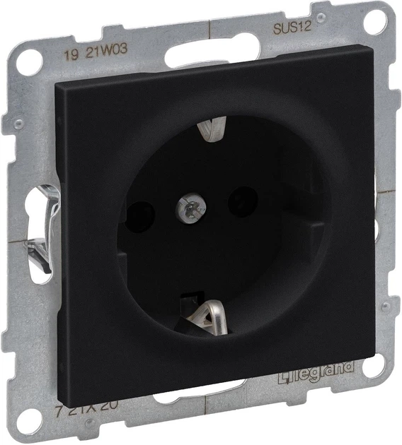 Розетка Legrand SUNO Schuko 2P+Z 16 A 250 В із шторками Чорна 721420 (3414972046121) - зображення 1