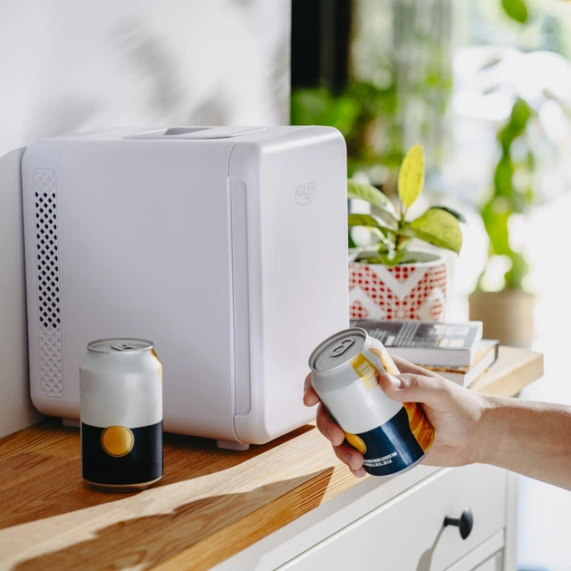 Туристичний міні-холодильник Adler AD 8084 Peltiera 4 л Білий (5905575908728) - зображення 17