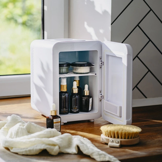 Туристичний міні-холодильник Adler AD 8084 Peltiera 4 л Білий (5905575908728) - зображення 18