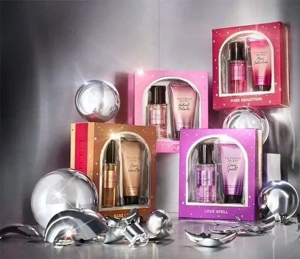 Подарочный набор Victoria's Secret Pure Seduction Duo Gift - Фото 3 Подарочный набор Victoria's Secret Pure Seduction Duo Gift - изображение 3