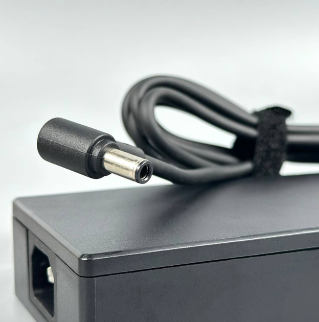 Мережевий зарядний пристрій для ноутбука ASUS 150W, 20V, 7.5A (6.0*3.7mm) - Фото 4 Мережевий зарядний пристрій для ноутбука ASUS 150W, 20V, 7.5A (6.0*3.7mm) - зображення 4