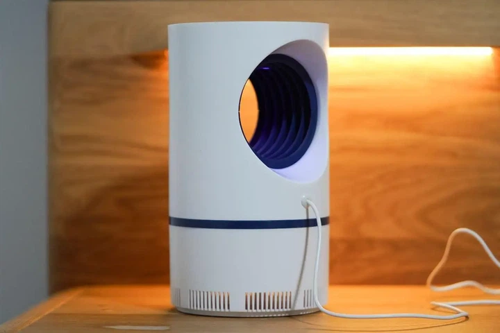 Лампа-ловушка от насекомых Mosquito Killer 360 - Фото 4 Лампа-ловушка от насекомых Mosquito Killer 360 - изображение 4