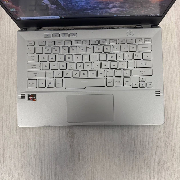 Игровой ультрабук Б-класс Asus ROG Zephyrus G14 GA401IV / 14" (1920x1080) IPS / AMD Ryzen 9 4900HS (8 (16) ядер по 3.0 - 4.3 GHz) / 16 GB DDR4 / 512 GB SSD NVMe / nVidia GeForce RTX 2060 Max-Q, 6 GB GDDR6, 192-bit б/у - изображение 3