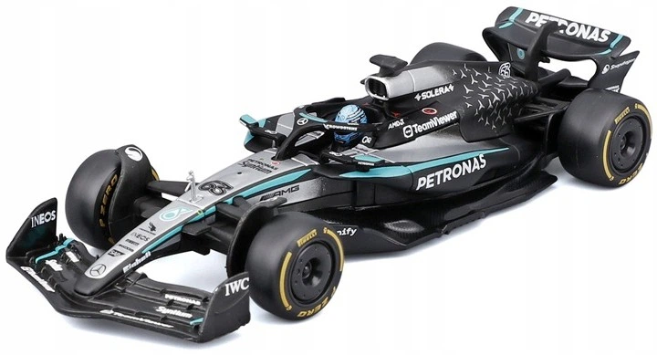 Металева модель автомобіля Bburago Formula Mercedes AMG G. Russell 1:43 38238_63 (4893993382385) - зображення 2