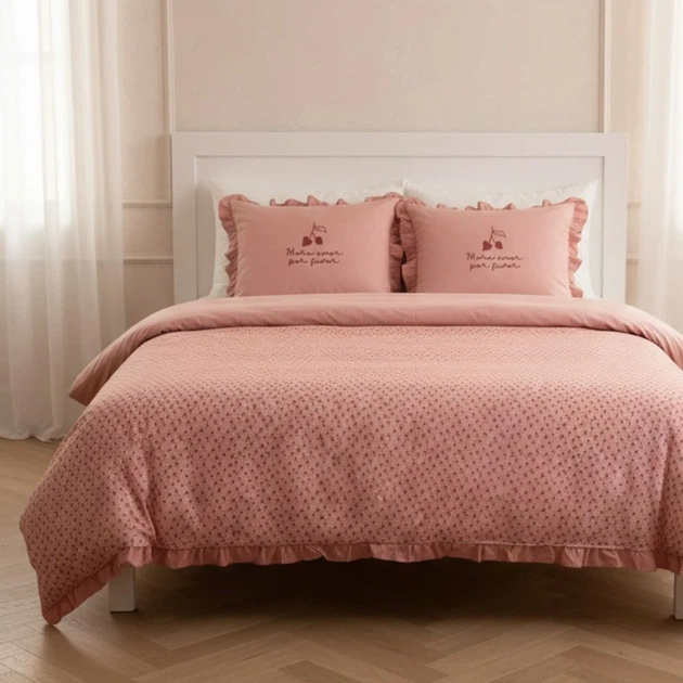 Komplet pościeli Homla Cherish Love Poszewka na pościel 160 x 200 cm + 2 poszewki na poduszki 50 x 60 cm z mikrofibry w wisienki z falbanką (5906496725425) - obraz 4