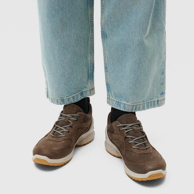 Buty sportowe męskie skórzane ECCO Biom Energi M 85081402559 41 Brązowe (194892066401) - obraz 2