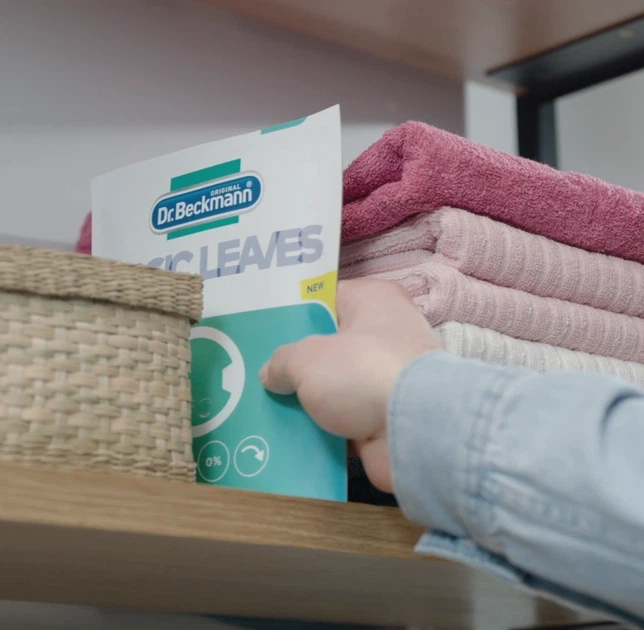 Еко-порошок у серветках для прання Dr. Beckmann MAGIC LEAVES Waschmittel-Blatter Universal Laundry detergent sheets, 25 шт - изображение 3