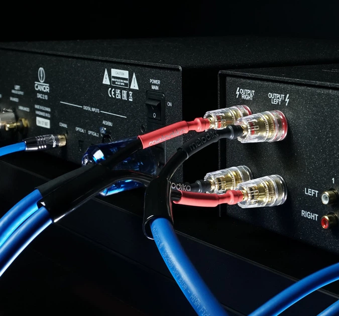 Аудиокабель Melodika Sky Blue Speaker Cable OFC 4N 2x1,5mm 2m (2шт) (SBSC1520) - Фото 5 Аудиокабель Melodika Sky Blue Speaker Cable OFC 4N 2x1,5mm 2m (2шт) (SBSC1520) - изображение 5