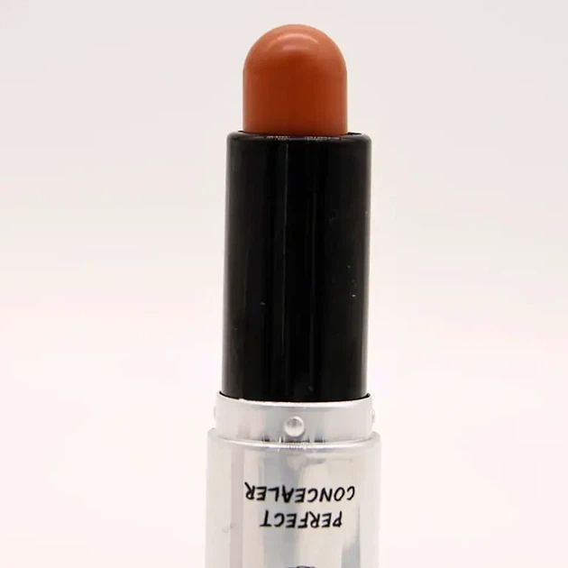 Хайлайтер консилер двусторонний стик 9.6г для контурирования VIBELY Perfect Concealer V03 - Фото 4 Хайлайтер консилер двусторонний стик 9.6г для контурирования VIBELY Perfect Concealer V03 - изображение 4