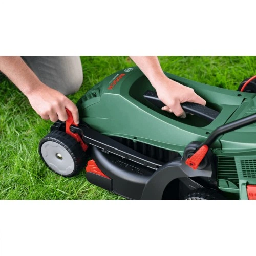 Газонокосарка Bosch UniversalRotak 34-405 1300Вт, 34см, 40л, 27-50мм, 11кг (0.600.8A6.401) BOSCH 0.600.8A6.401 988929 - зображення 3