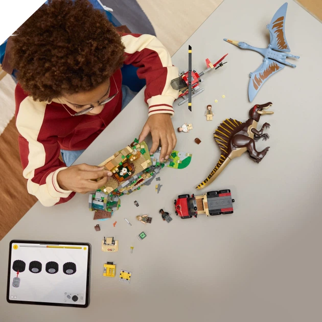Конструктор Lego Повітряна місія зі спинозавром та кетцалькоатлем, 76976 - Фото 4 Конструктор Lego Повітряна місія зі спинозавром та кетцалькоатлем, 76976 - зображення 4