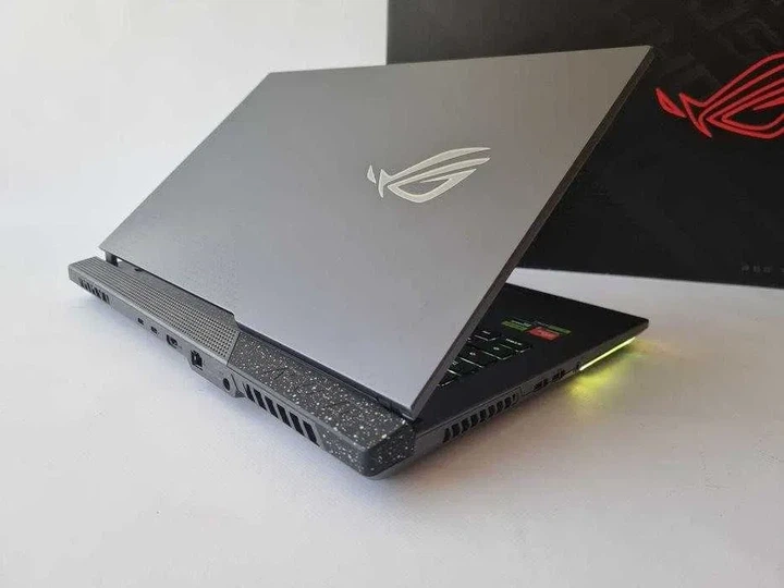 Ноутбук Asus ROG STRIX G17 R9 7945HX/RTX 4070/RAM 32GB/SSD 2TB/QHD 240Hz Б\В - Б/У - Фото 6 Ноутбук Asus ROG STRIX G17 R9 7945HX/RTX 4070/RAM 32GB/SSD 2TB/QHD 240Hz Б\В - Б/У - изображение 6