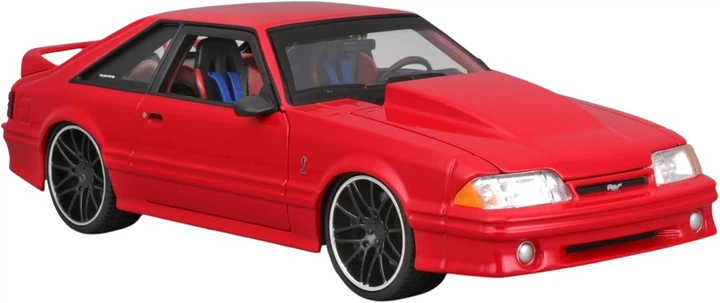Металева модель автомобіля Maisto Ford Mustang SVT Cobra 1993 1:24 Червоний MST32549 (090159325499) - зображення 3