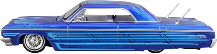 Металева модель автомобіля Chevrolet Impala SS Lowrider 1964 1:26 Синій MST32547 (090159325475) - зображення 4