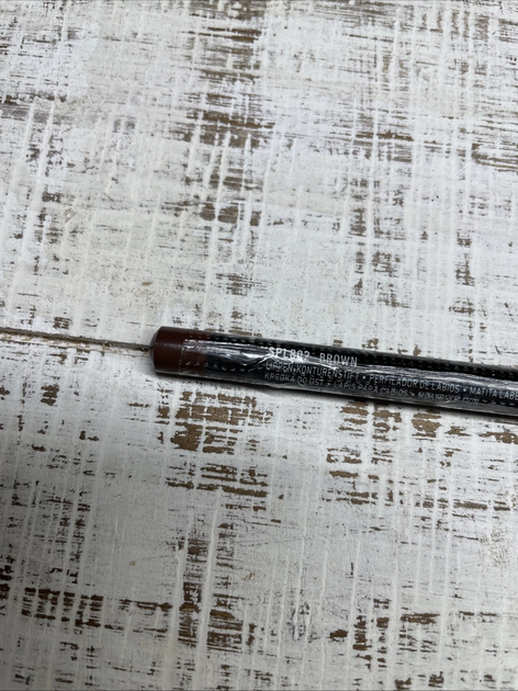 Стійкий олівець для губ NYX Cosmetics Slim Lip Pencil SPL802 відтінок Brown - зображення 6