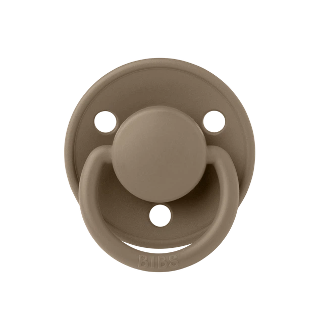 Соска пустушка BIBS De Lux Silicone Round (кругла) – Dark Oak - Фото 1 Соска пустушка BIBS De Lux Silicone Round (кругла) – Dark Oak - зображення 1