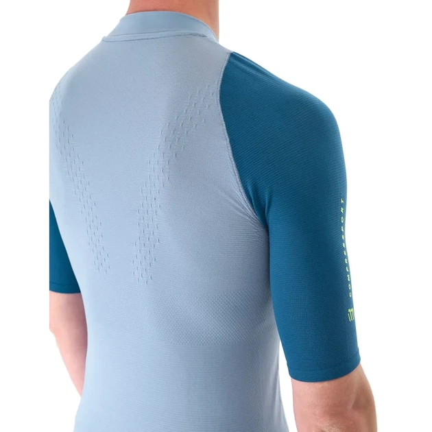 Футболка Compressport Trail Racing Postural SS Top Mns Denim/poseidon M (100078243) - Фото 3 Футболка Compressport Trail Racing Postural SS Top Mns Denim/poseidon M (100078243) - изображение 3