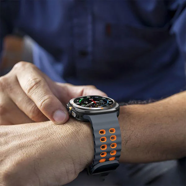 Перфорований ремінець Wave Classic для Samsung Galaxy Watch Ultra / Ultra (2025) – сіро-помаранчевий / силікон (WC835) - зображення 7