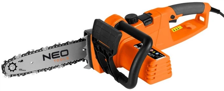 Садовий інструмент Neo Tools 04-634 2 в 1 з телескопічною штангою ланцюгова пилка 750 Вт 250 мм + ножиці для живоплоту 550 Вт 460 мм (5907558478037) - зображення 14