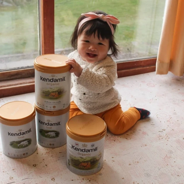 Органічна суха молочна суміш Kendamil Organic 3, 12-36 міс., 800 г - зображення 3