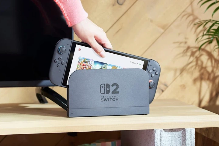 Игровая консоль Nintendo Switch 256 ГБ черная Mario Kart World