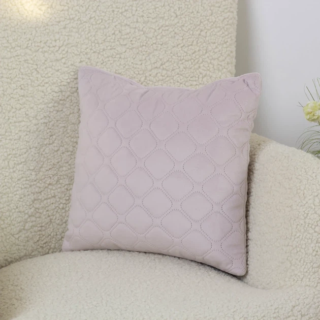 Подушка декоративна 50×70 ТЕП VELOUR бузкова Lilac Powder, велюр, м’яка, антиалергенна - Фото 2 Подушка декоративна 50×70 ТЕП VELOUR бузкова Lilac Powder, велюр, м’яка, антиалергенна - зображення 2