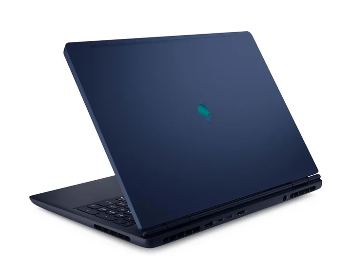 Ноутбук Dell Alienware 16 Aurora Core 7 240H/32GB/1TB+2TB/W11 RTX5060 (Alienware-AC16250_010) - изображение 3