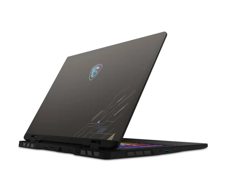 Ноутбук MSI Crosshair 17 HX Ultra 7-255HX/16GB/1TB RTX5060 (Crosshair 17 | D2XWFKG-008XPL) - изображение 5
