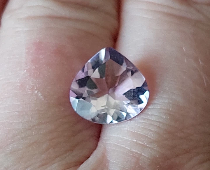 Аметист 3.5 Ct 11 х 6.2 мм (13027) - Фото 8 Аметист 3.5 Ct 11 х 6.2 мм (13027) - изображение 8