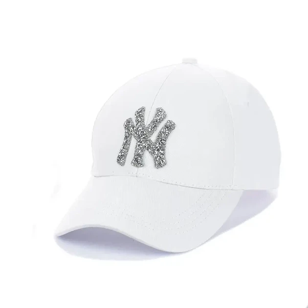 Жіноча молодіжна кепка з блискучим патчем "NY" - Фото 5 Жіноча молодіжна кепка з блискучим патчем "NY" - зображення 5