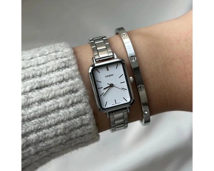 Жіночий наручний годинник Casio LTP-V009D-7E, кварцовий, сталевий браслет, водозахист 30 м - зображення 4