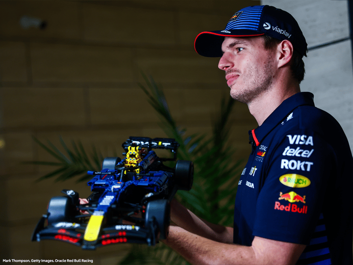 Конструктор Technic – F1 Red Bull RB20 на 1639 деталей (42206) - изображение 10