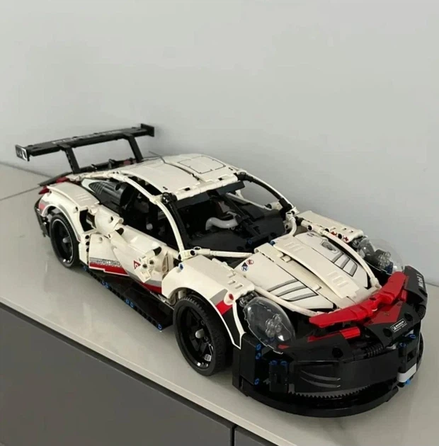 Конструктор Technic Porsche Порш 911 GT3 RS (белый) 1580 деталей спортивный суперкар 50 см - изображение 3