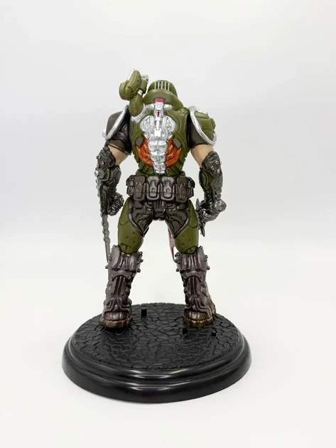 Коллекционная Игровая Фигурка Дум Doom Slayer Кат Рока пехотинец Doom Eternal 22 см - Фото 4 Коллекционная Игровая Фигурка Дум Doom Slayer Кат Рока пехотинец Doom Eternal 22 см - изображение 4