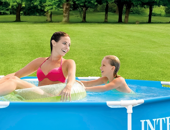 Каркасний басейн Intex 244 x 51 см з каркасом, чашею, фільтром 2006 л/год, тентом та підстилкою - Фото 6 Каркасний басейн Intex 244 x 51 см з каркасом, чашею, фільтром 2006 л/год, тентом та підстилкою - зображення 6