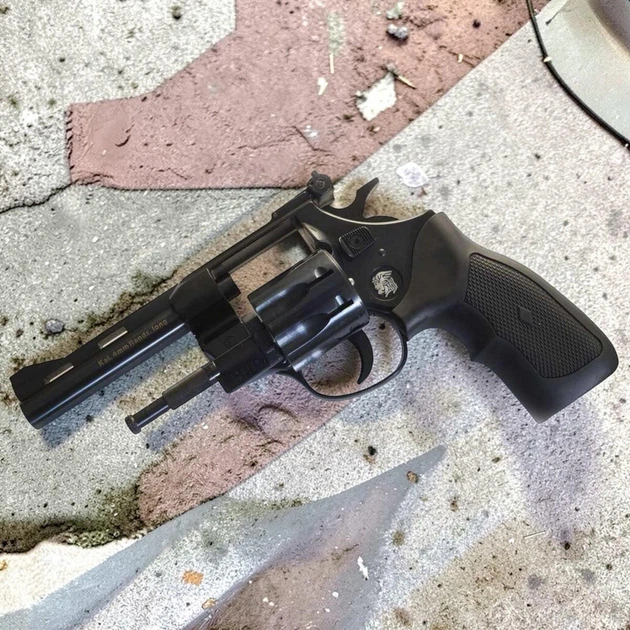 Револьвер Weihrauch Arminius HW4 4" Combat grip под патрон флобера - изображение 3
