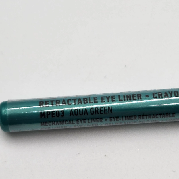 Выдвижной карандаш для глаз Nyx Retractable Eye Liner MPE03 Aqua Green бирюзовый - изображение 5