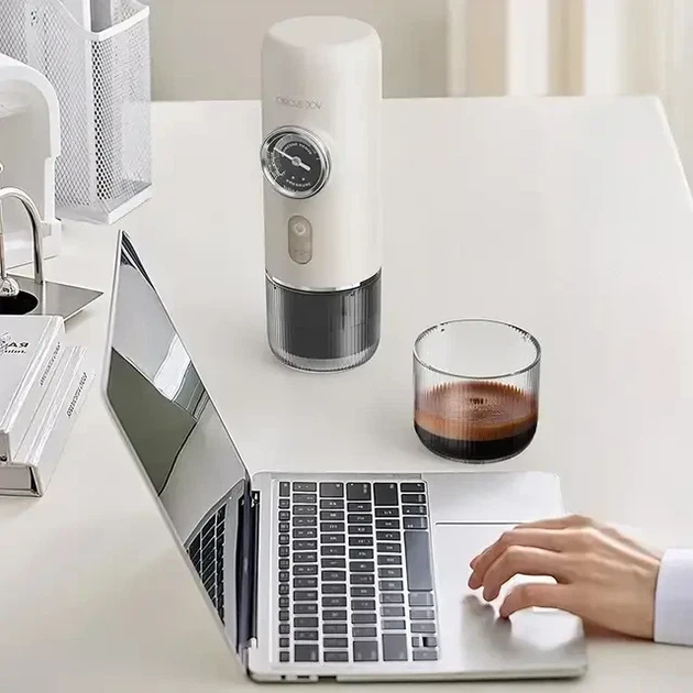 Кофеварка портативная с манометром CIRCLE JOY CJ-KFJ02 для капсул и молотого кофе - изображение 5