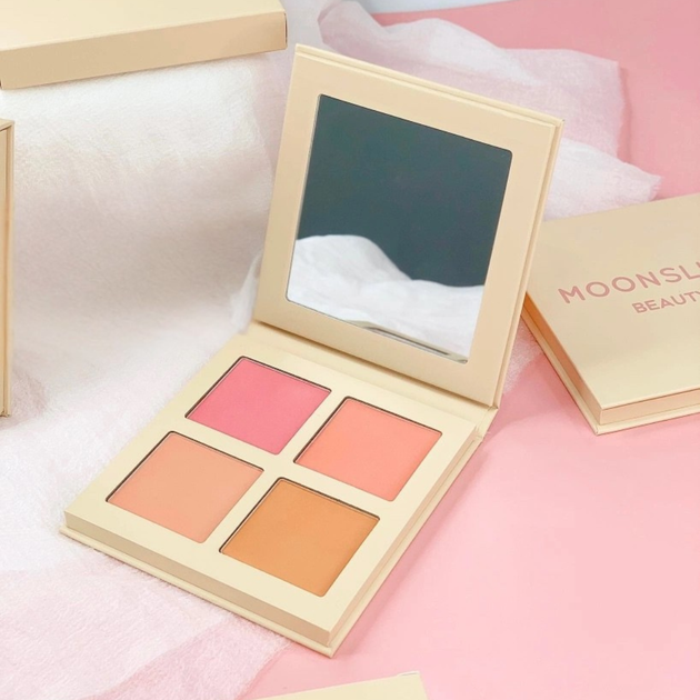 Палетка румян для лица Moonslice Beauty Blushing Moon Blush Palette 21.9 г - Фото 4 Палетка румян для лица Moonslice Beauty Blushing Moon Blush Palette 21.9 г - изображение 4