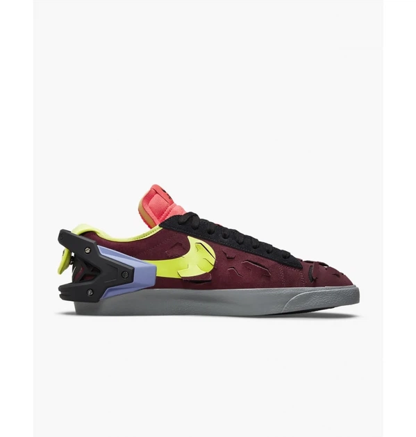 Унісекс кросівки Blazer Low/Acrnm Bordo Dn2067-600 зручні замшеві на кожен день бордового кольору Розмір 38.5 - Фото 5 Унісекс кросівки Blazer Low/Acrnm Bordo Dn2067-600 зручні замшеві на кожен день бордового кольору Розмір 38.5 - зображення 5