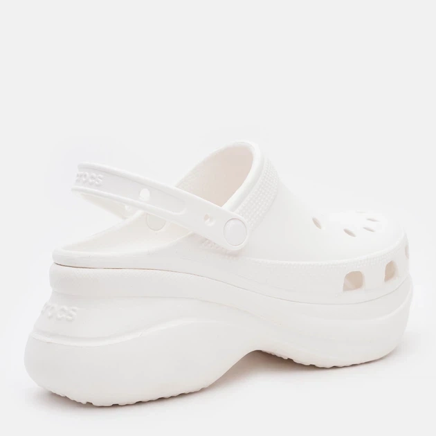 Жіночі крокси на платформі Crocs Classic Bae Clog Білі 206302-100 W8/38-39/24.6см - Фото 4 Жіночі крокси на платформі Crocs Classic Bae Clog Білі 206302-100 W8/38-39/24.6см - зображення 4