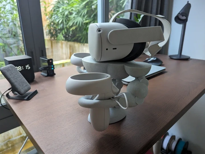 Підставка-органайзер у вигляді робота для vr-шолома та контролерів meta oculus quest 2. Aivory - Фото 3 Підставка-органайзер у вигляді робота для vr-шолома та контролерів meta oculus quest 2. Aivory - изображение 3