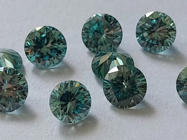 Муассанит 4.30ct VVS1-9pc/4.90-5.50mm (3687105) - изображение 5
