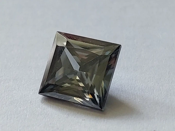 Муассанит 2.76 Ct 8.7 мм (267) - изображение 3
