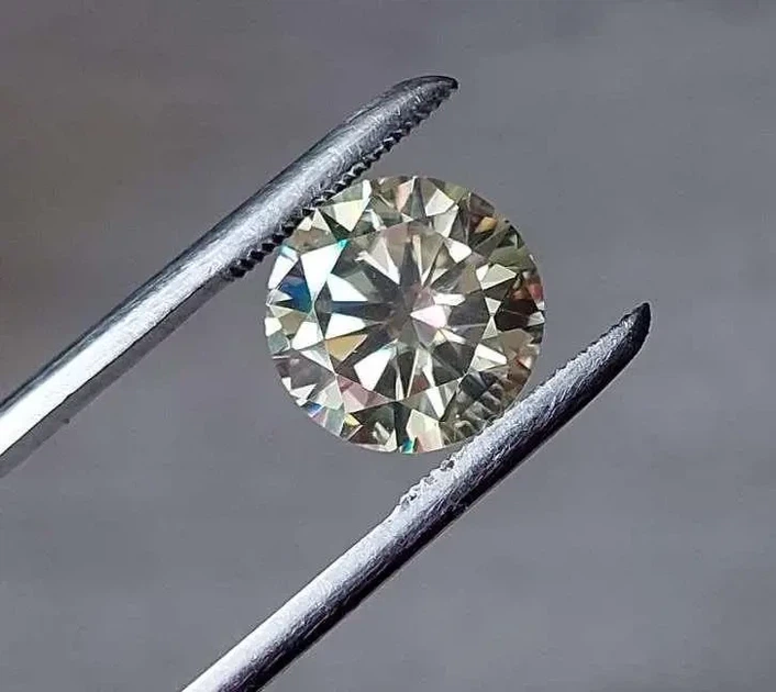 Муассанит 7.51ct VVS1/13.33mm (38064305) - изображение 6