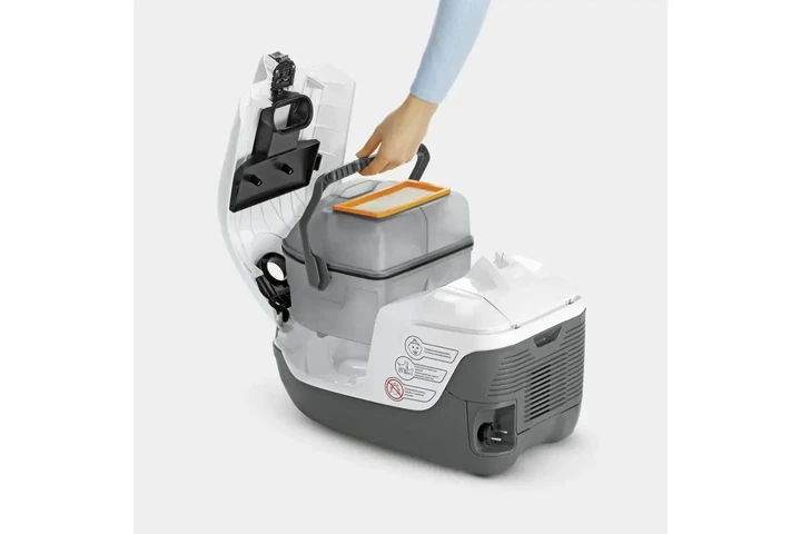 Пилосос Karcher миючий DS 6 Plus, 650Вт, контейнер -0,6л, вода -2 л, НЕРА, білий (00110755) - изображение 3