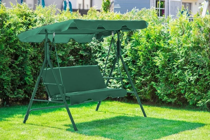 Садова гойдалка з навісом JUST GARDEN RELAX "Зелена" - тримісна, класичний дизайн, посилений каркас, легка в догляді тканина, м'який матрац на сидінні та спинці - зображення 8