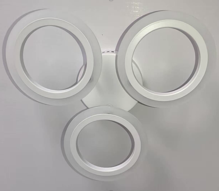 Потолочная LED люстра, светильник светодиодный белый Sunlight 6326/3S - изображение 3