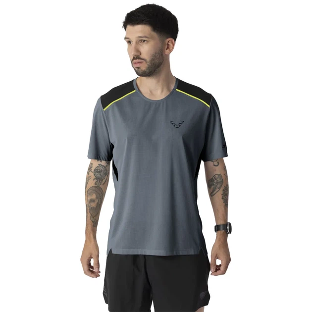 Футболка Dynafit Sky Shirt Mns чоловіча 0721 XXL темно-синя/чорна - Фото 1 Футболка Dynafit Sky Shirt Mns чоловіча 0721 XXL темно-синя/чорна - изображение 1